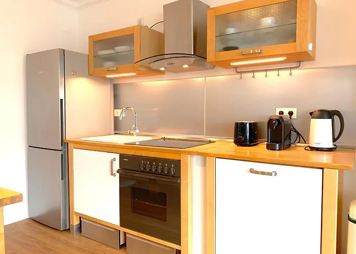 Apartman Sehr Schoene In Koeln-brueck Mit Eigenem Parkplatz Köln