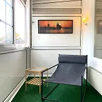 Sehr Schöne In Köln-brück Mit Eigenem Parkplatz Apartamento