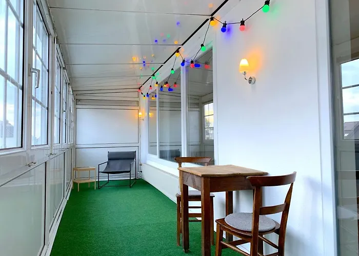 Sehr Schoene In Koeln-brueck Mit Eigenem Parkplatz Lägenhet *