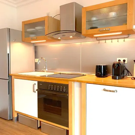 Apartamento Sehr Schöne In Köln-brück Mit Eigenem Parkplatz Colonia