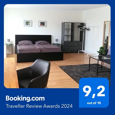 Apartamento Sehr Schöne In Köln-brück Mit Eigenem Parkplatz Colonia