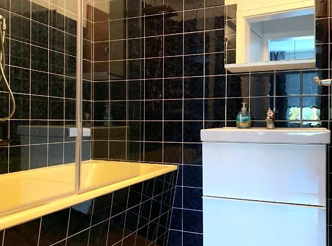 Apartmán Sehr Schoene In Koeln-brueck Mit Eigenem Parkplatz Kolín nad Rýnem